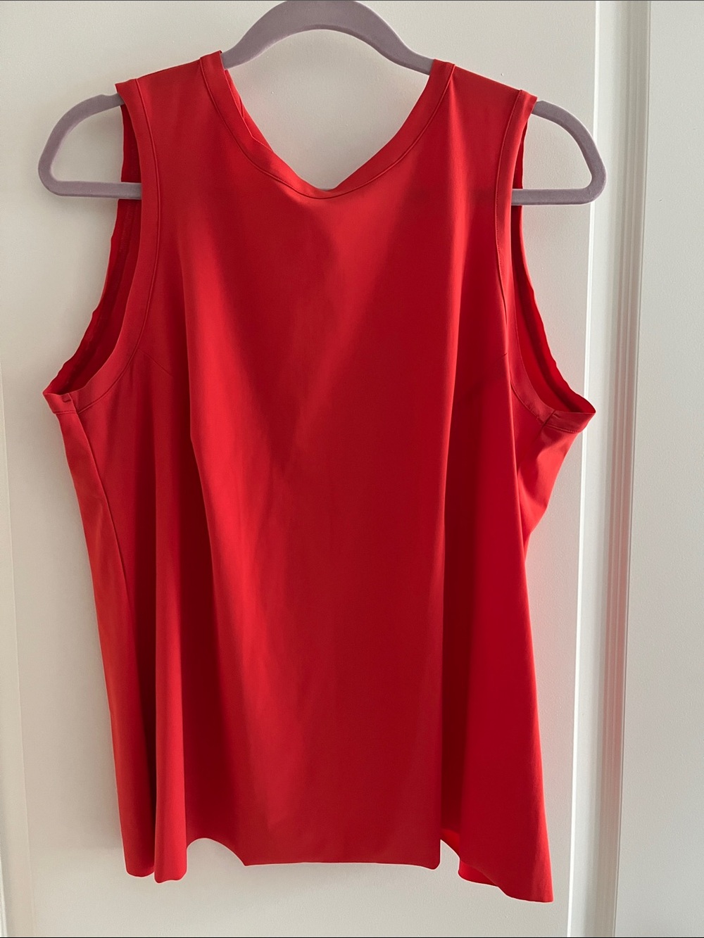 Maria Pinto Women's Red Sleeveless Top - Classic Lightweight Tank